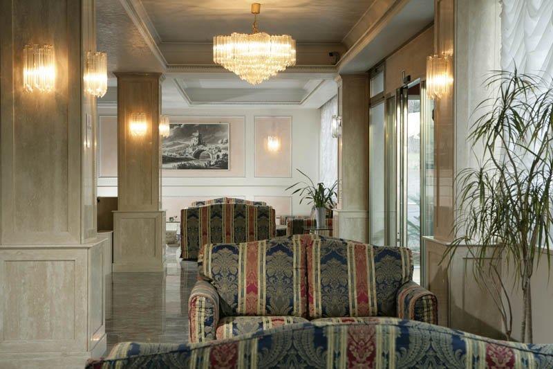 Hotel Romulus Interno foto