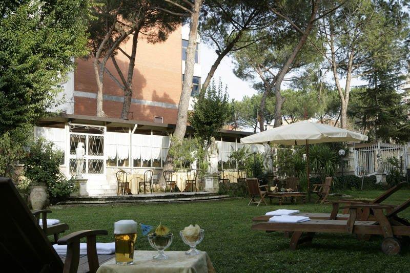 Hotel Romulus Servizi foto