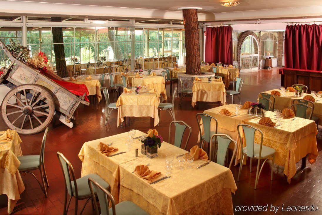 Hotel Romulus Ristorante foto